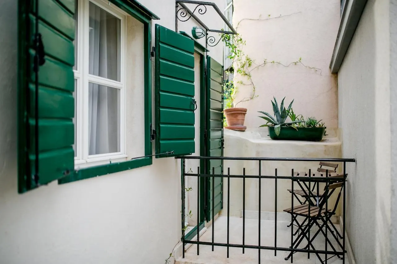 Divota Apartment Hotel Split
