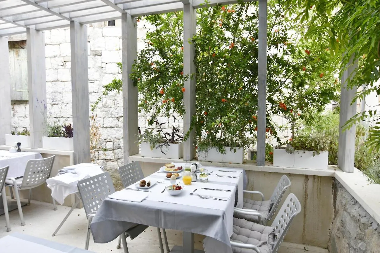 Divota Apartment Hotel Split